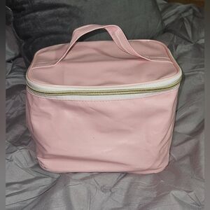 Large Faux Leather Makeup Bag in Pink *New*